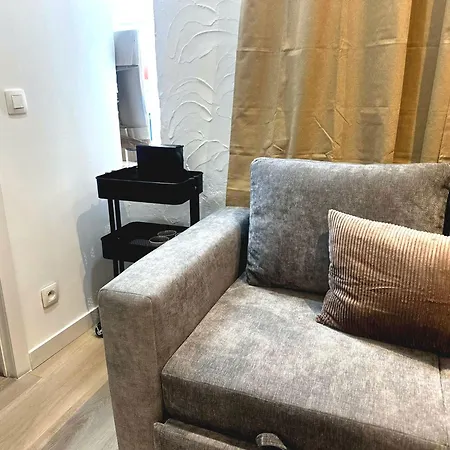شقة Cozy 1br & Living Near Center